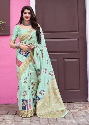 Latest Designer Banarasi Silk Weaving Jacquard Saree with Blouse