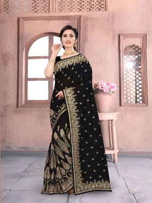 Designer Heavy Jari Embroidery Work Saree with Blouse