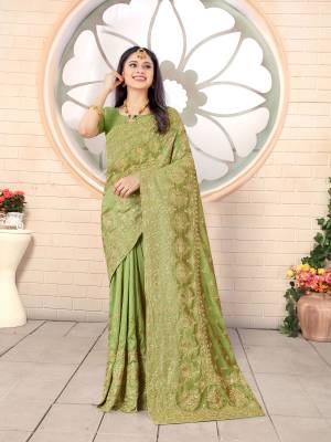 Designer Heavy Jari Embroidery Work with Heavy Stone Work Blouse Saree