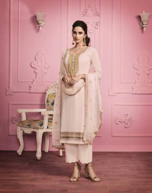 Exclusive Designer Thread Embroidery Georgette Semi-Stitched Salwar Suit