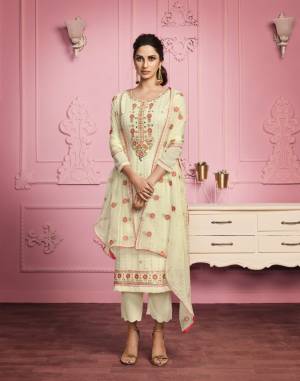 Exclusive Designer Thread Embroidery Georgette Semi-Stitched Salwar Suit