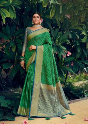 Beautiful Designer Weaving Jacquard Work Patola Silk Saree with Blouse