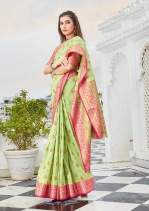 Beautiful Designer Weaving Jacquard Cotton Handloom Saree with Blouse