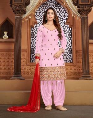 Pink Faux Georgette Patiala Style Salwar Kameez. The Embroidered work, Multi Work Personifies The Entire Appearance. Comes with Matching santoon Patiala in bottom, And ChiffonDupatta with four side embroidery lace,