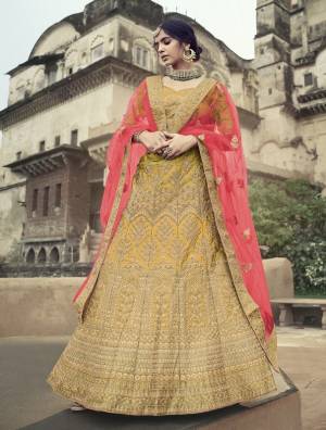 Heavy Designer Lehenga CholiCome With Heavy Work And Beautifull Colors