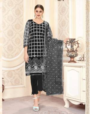 Beautiful Designer Straight Suit Is Here