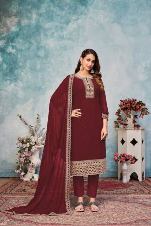 Most Beautiful Designer Straight Suit Is Here