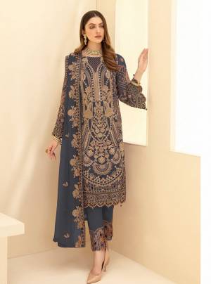 Designer Pakistani Suit Collection