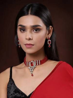 Fancy Necklace with pair of Earring Collection