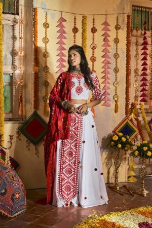 Most Beautiful Traditional Wear Lehenga is Here