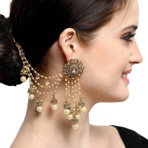Another Stylish And Trending Earring Is Here With This Heavy Earrings In Golden Color Beautified With Stone And Pearl Chains. 