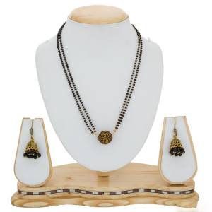 Here Is Mangalsutra Set With Matching Earrings. Its Beautiful New And Unique Pattern Will Earn You Lots Of Compliments From Onlookers. Buy It Now.