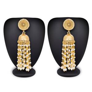 Beautiful Half Patterned Earrings Set Is Here With This Designer Earrings In Golden Color Beautified With Stone And Pearl Work. Pair This Up With Any Colored Traditional Attire And Earn Lots Of Compliments From Onlookers.