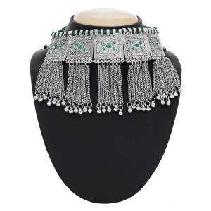 Here Is An Elegant Choker Patterned Necklace In Silver Color Which Gives An Elegant Look To Your Neckline. Buy This Necklace Set Now.