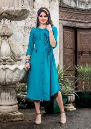 Enhance Your Personality Wearing This Blue Colored Designer Reeadymade Kurti Fabricated On Art Silk. It Is Beautified With Contrasting Thread Embroidery. Buy This Kurti Now. 