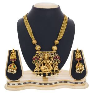 Beautifully Crafted Necklace Set Is Here In Golden Color Beautified With Stone Work And Holy Picture Craved Over It. This Traditonal Necklace set Will Earn You Lots Of Compliments From Onlookers.