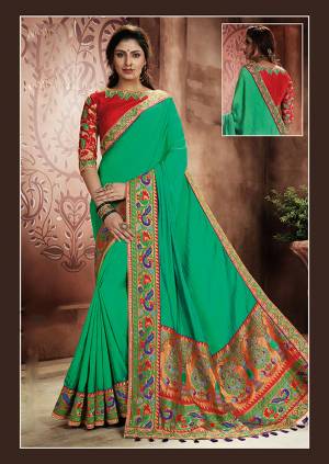 Resonate a dream-girl attitude in this conventional green saree. Opt for a day event and go for minimal makeup and bright lips for maximum appeal. 