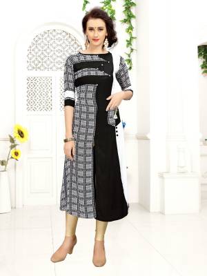 Simple Kurti Is Here For Your Casual Wear In Black Color Fabricated On Rayon Cotton. Its Fabric Is Soft Towards Skin And Easy To Carry All Day Long. .