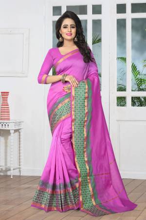 Grab This Pretty Simple saree In Light Purple Color Paired With Light Purple Colored Blouse. This Saree And Blouse Are Fabricated On Banarasi Art Silk Beautified With Contrasting Weave All Over The Border. Buy Now.