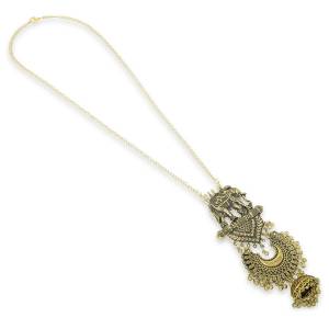 If You Are Fond Of Holy Things, Than Grab This Pretty Necklace In Golden Color With Very Detailed Elephant Design Over It. Buy This Designer Type Necklace.
