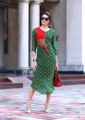 Simple And Elegant Looking Kurti Is Here In Green Color Fabricated Georgette. It Is Beautified With Prints And Pattern. Buy It Now.