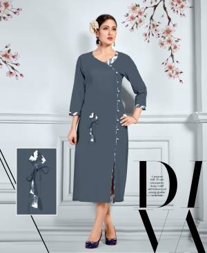 Flaunt Your Rich And Elegant Taste Wearing This Readymade Kurti In Grey Color Fabricated On Cotton. This Kurti Is Available In Many Sizes. Buy This Kurti Now.