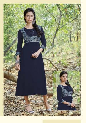 For A Great Personality, Grab this Pretty Readymade Kurti In Navy Blue Color Fabricated On Rayon Cotton. This Kurti Is Light Weight, Soft Towards Skin And also Duarble. 