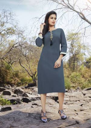 Flaunt Your Rich and Elegant Taste Wearing This Very Elegant Colored Kurti. This Readymade Kurti Is In Grey Color Fabricated On Cotton And Available In Many Sizes.