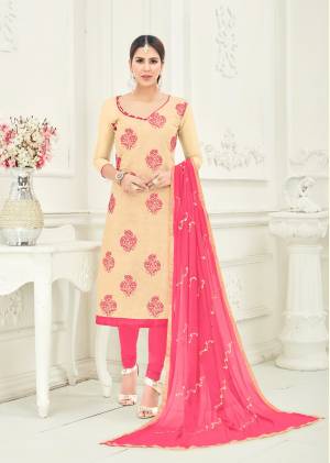 Being Beautiful And Looking Beautiful Are Two Different Things, We Have For You These Casual Suits That Will Definitely Make You Look Beautiful. This Lovely Beige Colored Suit Is Fabricated In Chanderi And Paired With A Pink Color Cotton Fabricated Bottom. Its Chiffon Dupatta Adds Grace To The Combination. Wear It And Shine.