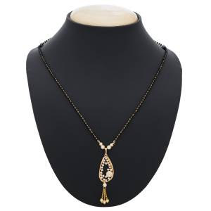 For Those Newly Married Grab This Very Pretty And Elegant Looking Mangalsutra For Your Daily Which Is Suitable With Western Or Indian Attire Both. 