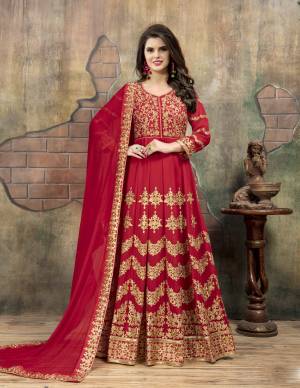 Bright And Visually Appealing Color Is Here Which will Earn You All The Lime Light. Grab This Designer Floor Length Suit In Red Color Paired With Red Colored Bottom And Dupatta. Its Top Is Fabricated On Georgette Paired With Santoon Bottom And Chiffon Dupatta. Buy This Suit Now.