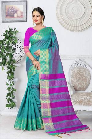 Here Is A Pretty Saree In Two Tone Shades Of Blue Paired With Contrasting Powder Pink Colored Blouse. This Saree And Blouse Are Fabricated On Kanjivaram Art Silk Beautified With Weave. Buy Now.