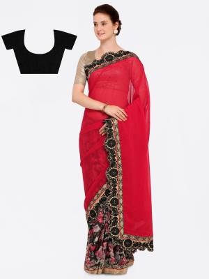 Look Beautiful Wearing This Saree In Dark Pink And Black Color Paired With Black Colored Blouse. This Saree Is Fabricated On Georgette Paired With Art Silk Fabricated Blouse. It Has Beautiful Floral Prints And Embroidery Over The Lace Border.
