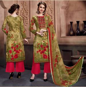 Evergreen Combination In Ethnic Wear Is Here With This Dress Material In Green Colored Top And Dupatta Paired With Contrasting Red Colored Bottom. Its Top And Bottom Are Fabricated On Cotton Paired With Chiffon Dupatta. Buy Now.