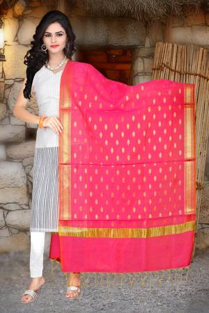 Bright And Visually Appealing Color Is Here With This Lovely Dupatta In Fuschia Pink Color Fabricated On Banarasi Art Silk Beautified With Weave. It Is Light In Weight And Easy To Carry All Day Long.