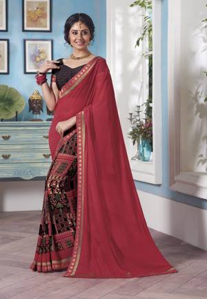 Dark And Lovely Shade Is Here With This Dark Pink & Black Colored Saree Paired With Black Colored Blouse, This Saree And Blouse Are Fabricated On Georgette Beautified With Small Floral Prints All Over It.