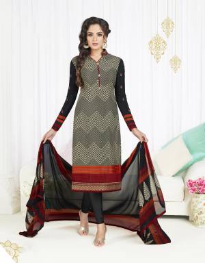 For A Bold And Beautiful Look, Grab This Dress Material In Cream And Black Colored Top Paired With Black Colored Bottom And Dupatta. Its top And Bottom Are Fabricated On Crepe Paired With Georgette Dupatta. Buy Now.