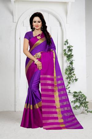 Look Pretty In This Light Purple Colored Saree Paired With Light Purple Colored Blouse. This Saree And Blouse Are Poly Cotton Based Fabric Which Ensures Superb Comfort All Day Long. Buy Now.