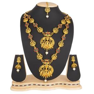Grab This Beautiful Pair Of Necklace Set Containing Two Necklaces And A Pair Of Earrings and A Maang Tika. You Can Pair This As Per Your Convinience And Also With any Colored Ethnic Traditional Attire.