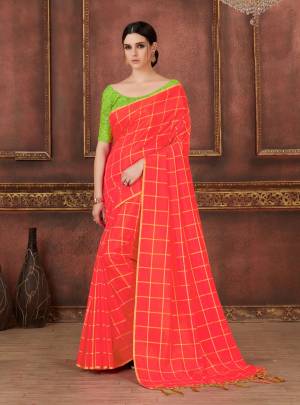New And Bright Shade In Red Is Here With This Saree In Crimson Red Color Paired With Contrasting Light Green Colored Blouse. This Saree Is Fabricated On Soft Silk Paired With Art Silk Fabricated Blouse. Buy Now.