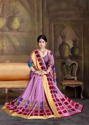 Trendy And Elegant Looking Saree Is Here In Light Purple Color Paired With Light Purple Colored Blouse. This Saree And Blouse Are Fabricated On Art Silk Beautified With Geometric Prints All Over. Buy Now.