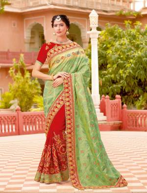 The intricate weaves and majestic colors and motifs compose an exquisite look for your festivity. 