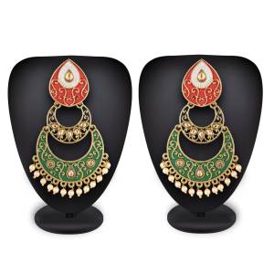 For A Proper Traditional Touch Grab This Pair Of Earrings In Red, Black And  Green Color Which Can Be Paired With Any Colored Attire. Buy This Lovely Set Now.