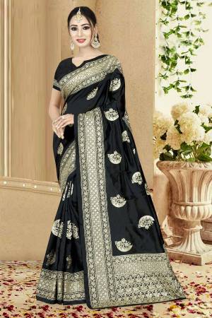 For a Bold And Beautiful Look, Grab This Designer Saree In Black Color Paired With Black Colored Blouse. This Saree And Blouse Are Fabricated On Art Silk Beautified With Jari Embroidery And Stone Work.