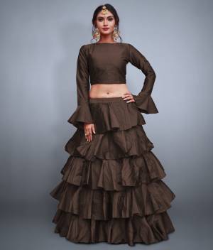Rich Looking Designer Readymade Lehenga Choli Is Here With A Lovely Pattern Play. This Lehenga And Choli Are Silk Based With A Lovely Frill Pattern. You Can Carry This Very Heavy Accessories To Give It An Attractive Look. 