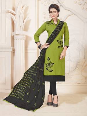 Shine Bright Wearing This Straight Suit In Green Colored Top paired With Black Colored Bottom And Dupatta. Its Top And Bottom Are Cotton Based Paired With Chiffon Dupatta. Get This Stitched As Per Your Desired Fit And Comfort. 