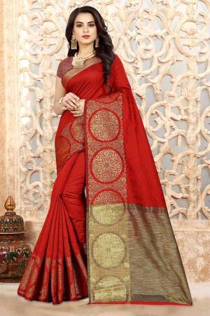Adorn The Pretty Angelic Look Wearing This Lovely Red Colored Saree Paired With Red Colored Blouse. This Saree And Blouse Are Fabricated On Linen Silk Beautified With Weave. Its Rich Fabric Will Give A Unique Look To Personality. 