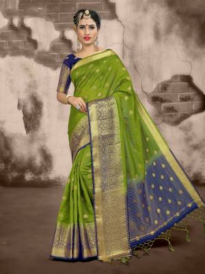 Flaunt Your Rich And Elegant Taste In Royal Looking Silk Based Saree. This Saree And Blouse Are Fabricated On Rich Linen Silk Fabric Which Will Defintely Earn You Lots Of Compliments From Onlookers. Buy Now.