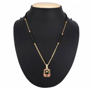 Simple And Elegant Looking Mangalsutra Is Here Which Can Be Paired With Any Type Of Attire. Also It Is Light In Weight Which Is Easy To carry All Day Long.