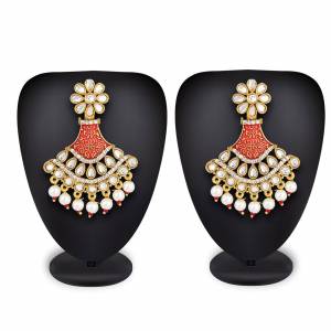 New And Unique Patterned Designer Earrings Set Is Here To Pair Up With Your Heavy ethnic Attire. You Can Pair This With Either Same Or Any contrasting Colored Attire. Buy Now.